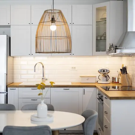 Mirta Apartment