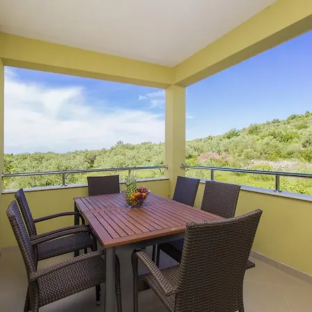 Apartamento Mirta